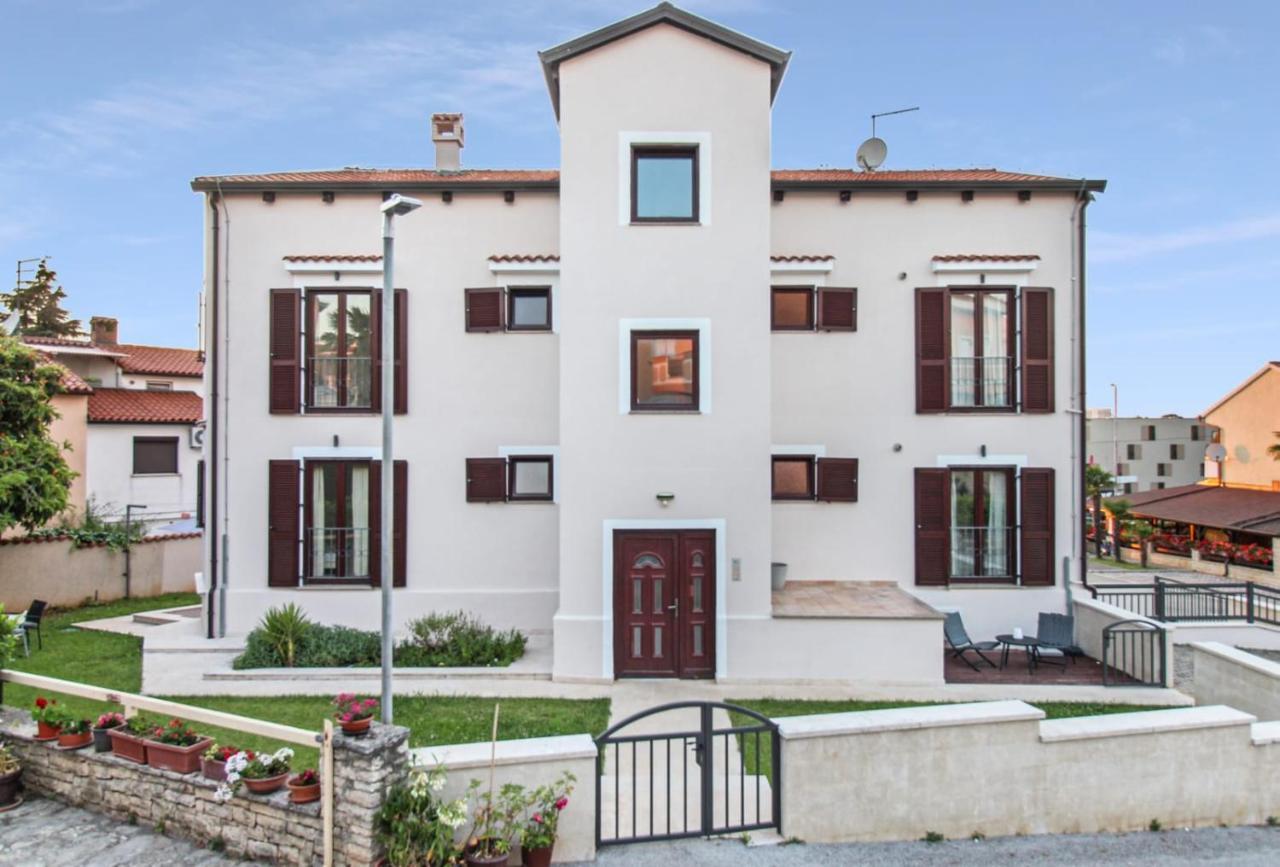 Apartments Villa Alba II Porec Ngoại thất bức ảnh