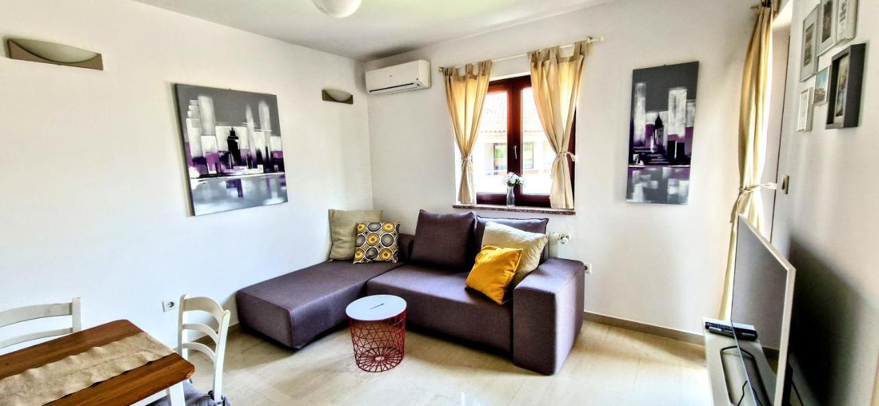 Apartments Villa Alba II Porec Ngoại thất bức ảnh